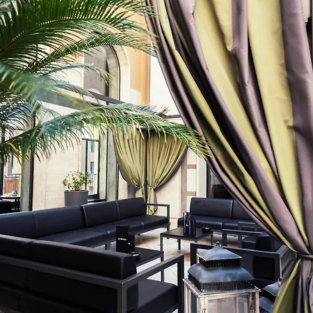 Hotel Th - Carpegna Palace 4*