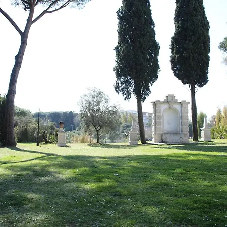 Hotel Th - Carpegna Palace