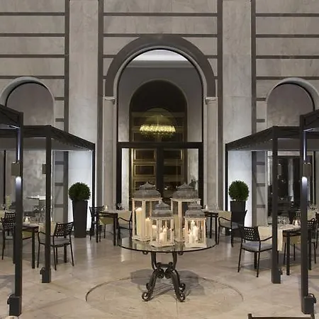 Th - Carpegna Palace 4*