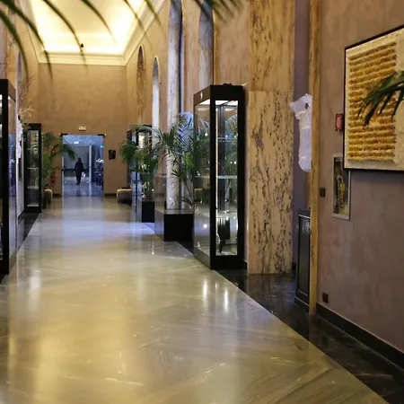 Th - Carpegna Palace 4* Rome