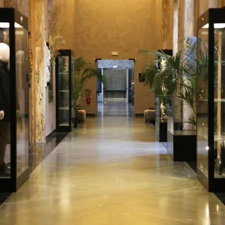 Th - Carpegna Palace Rome