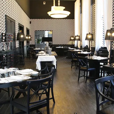 Th - Carpegna Palace 4* Rome