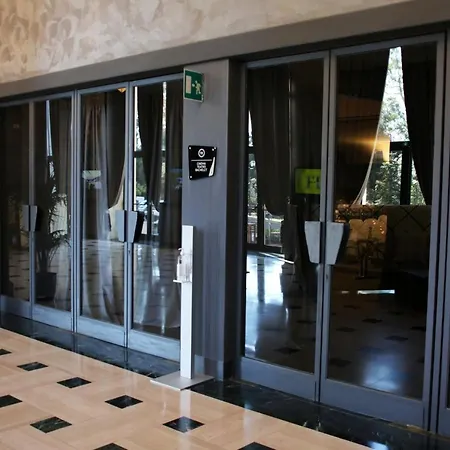 Th - Carpegna Palace Hotel Rome