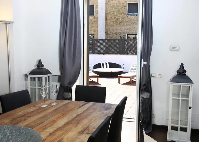 Th - Carpegna Palace Hotel 4*