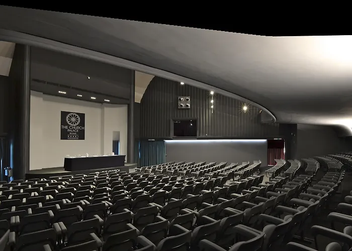 Hotel Th - Carpegna Palace 4*