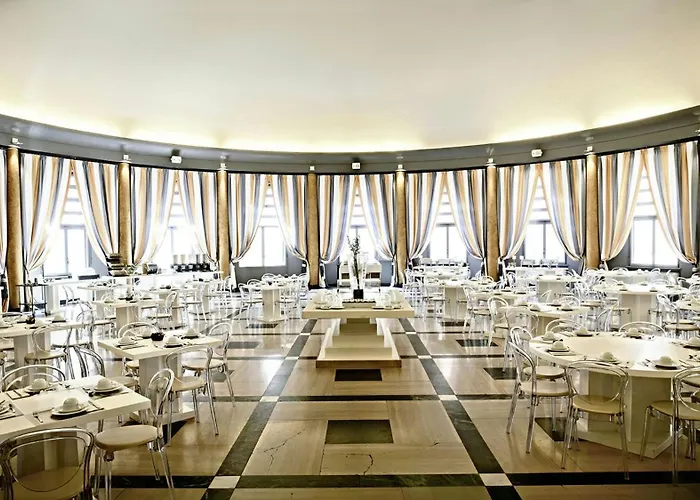 Th - Carpegna Palace Rome