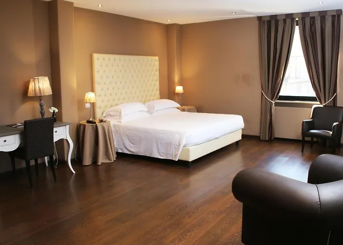 Th - Carpegna Palace Hotel Rome