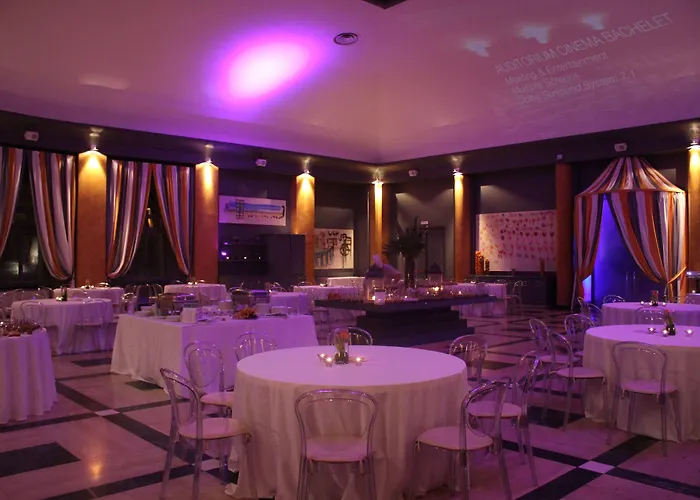 Th - Carpegna Palace Hotel 4*