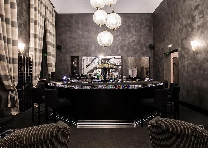 Th - Carpegna Palace 4* Rome