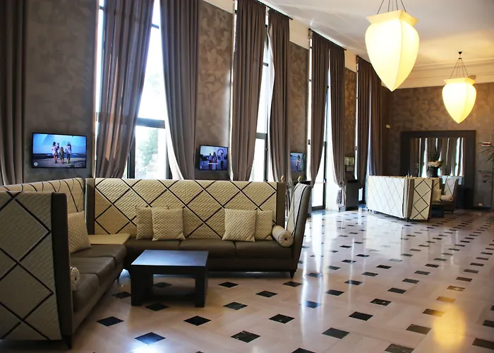 Th - Carpegna Palace Rome
