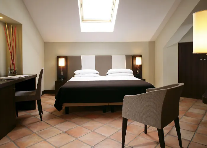 Th - Carpegna Palace Hotel